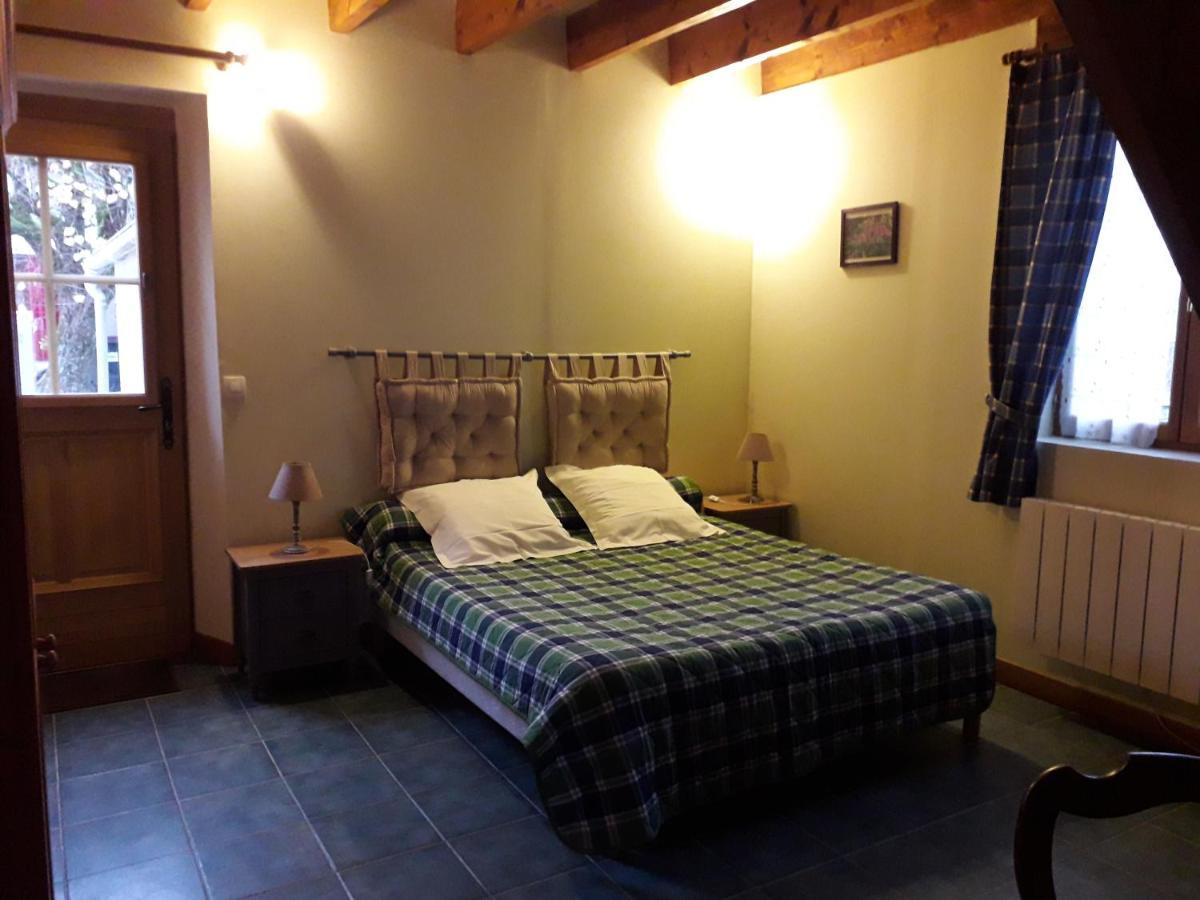 Bed and Breakfast Au Grand Pre Theillay Экстерьер фото